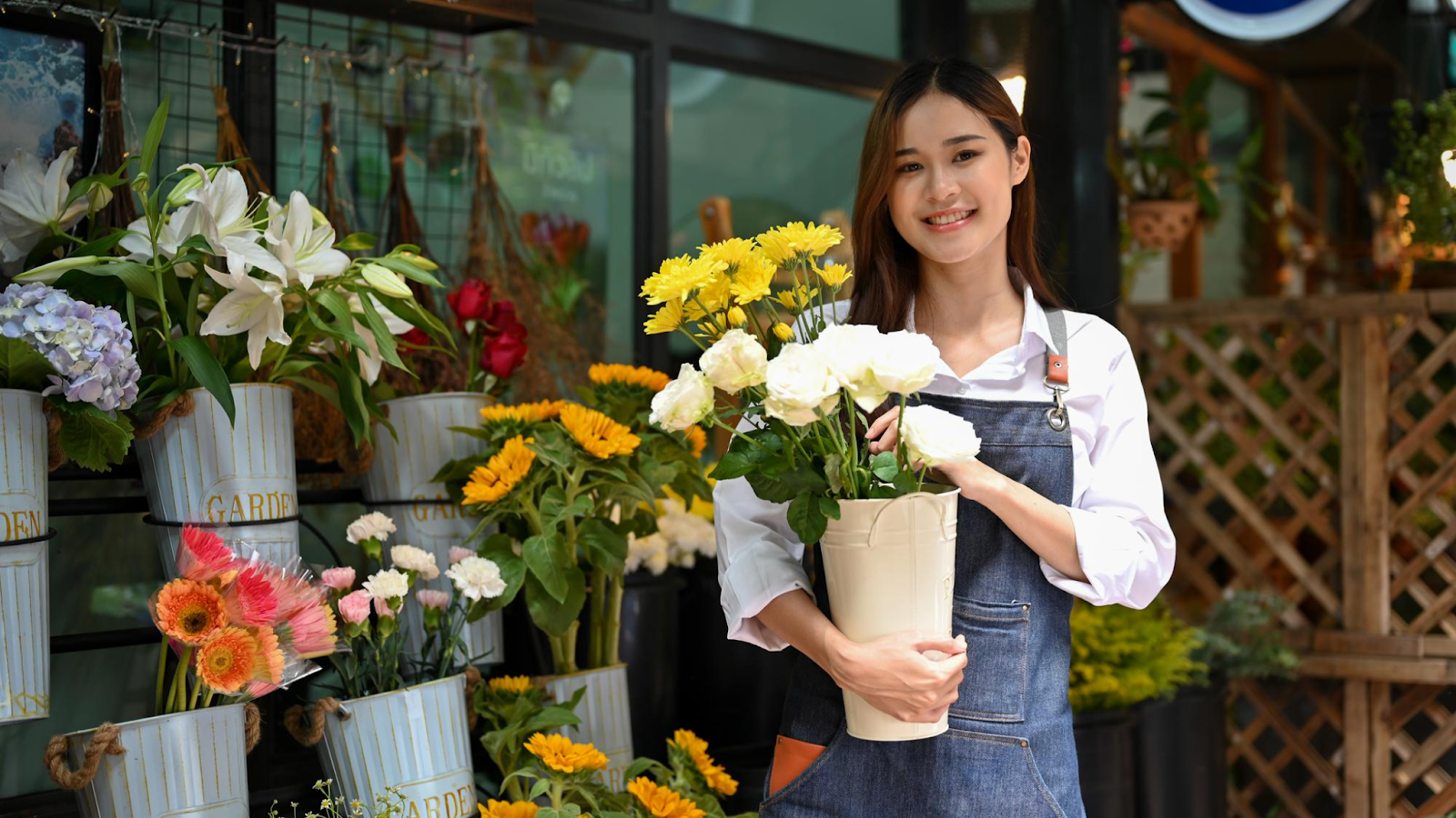 14 Best Flower Shops In Singapore For Unique Floral Gifts – The Daily Blooms