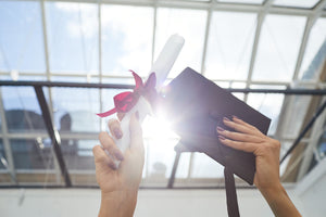 83 Graduation Gift Ideas In Singapore They’ll Actually Use