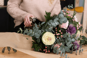 How To Keep Flowers Fresh: 11 Expert Tips For Longer Lasting Blooms