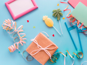 23 Birthday Gift Ideas With A Personal Touch (Quick & Easy!)