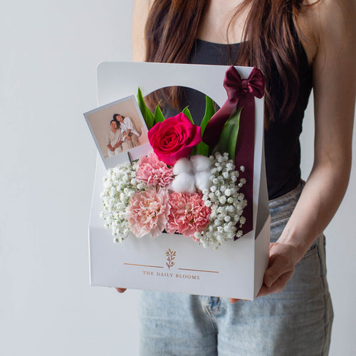 Flowers For A First Date Singapore | Same-Day Delivery