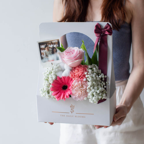 Flowers For A First Date Singapore | Same-Day Delivery